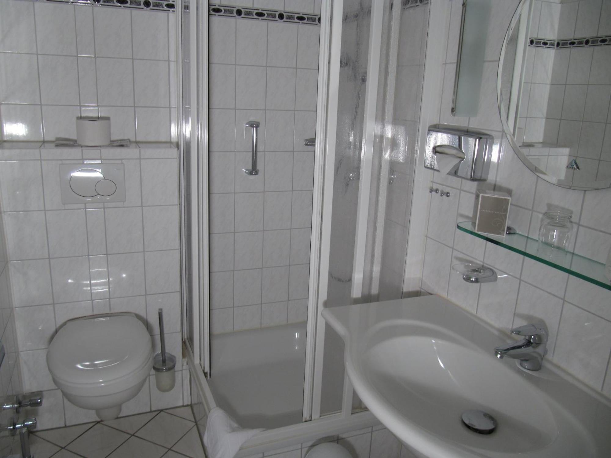 Hotel Pension Marie-Luise, Hotel Garni Bad Bevensen Rom bilde